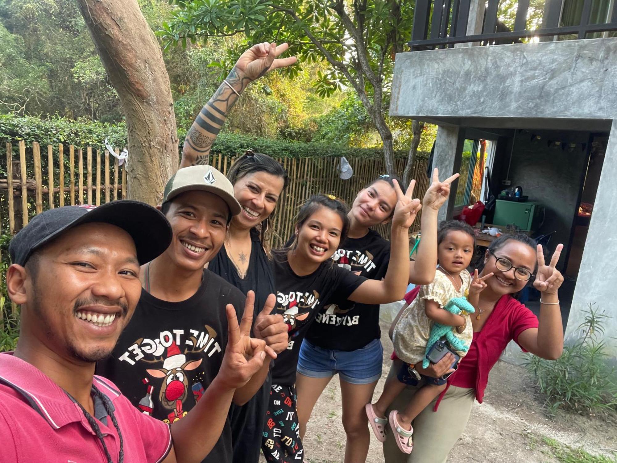The Zohan Resort & Travel Agency Wok Tum Luaran gambar